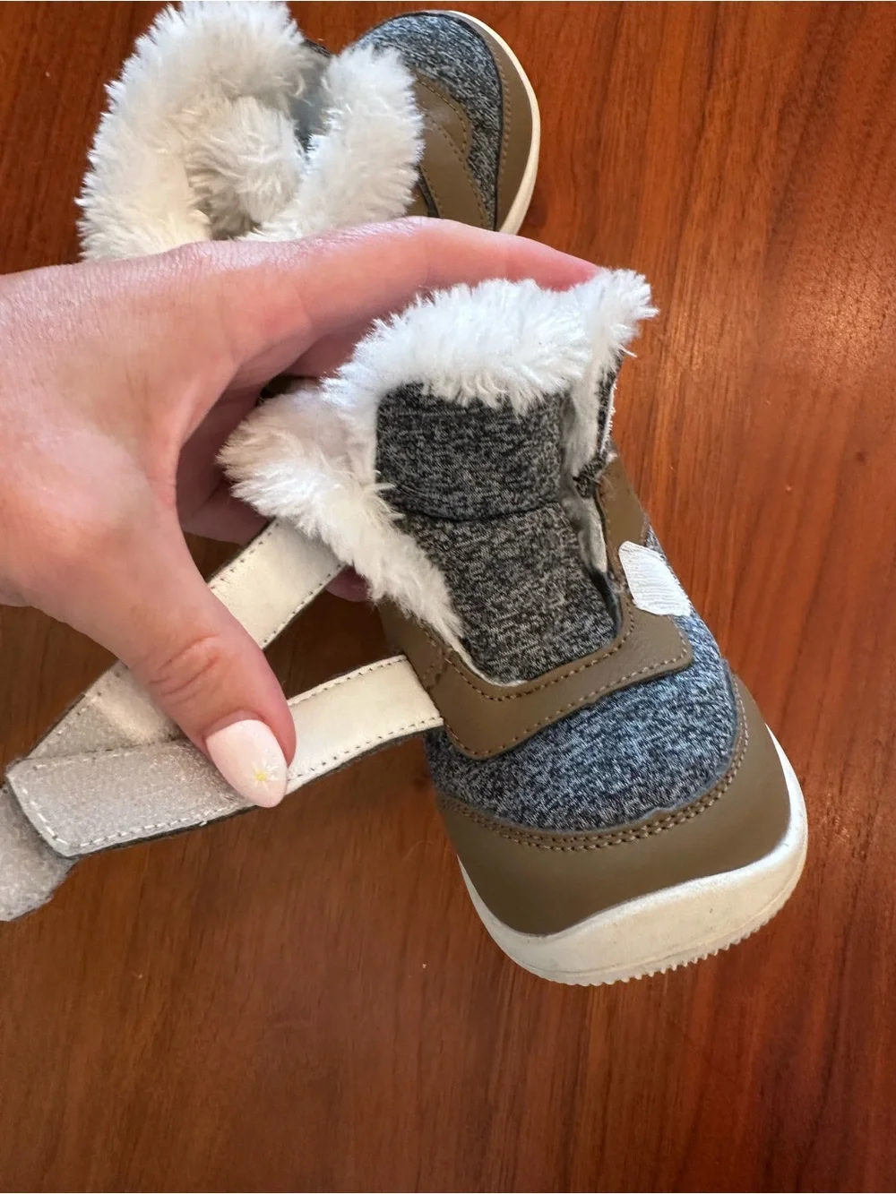 Baby Boy snow boots Brown and Gray Winter Boots with Faux Fur size 5